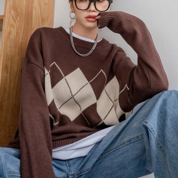 NWT SHEIN DAZY Argyle Pattern Drop Shoulder Sweater Size S(0) coffee brown - Picture 2 of 14